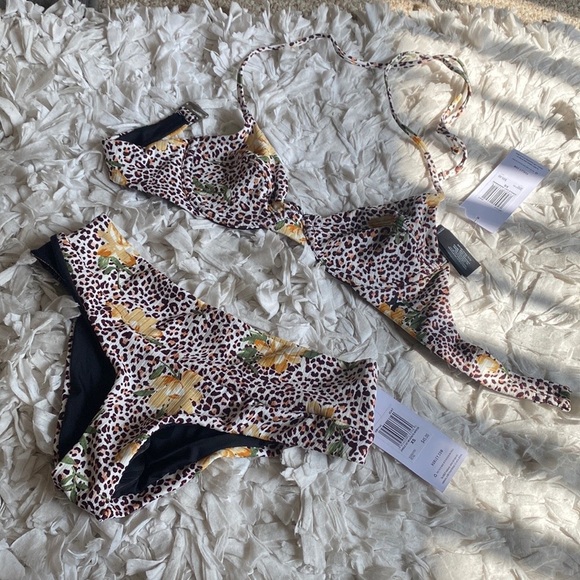 NWT Hurley Jungle Cat 2 piece swimsuit bikini set - Picture 5 of 8